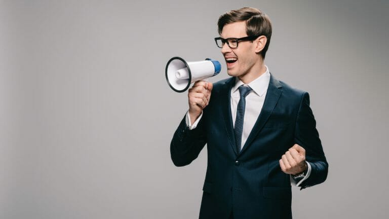 Nutzen Sie Action title in PowerPoint