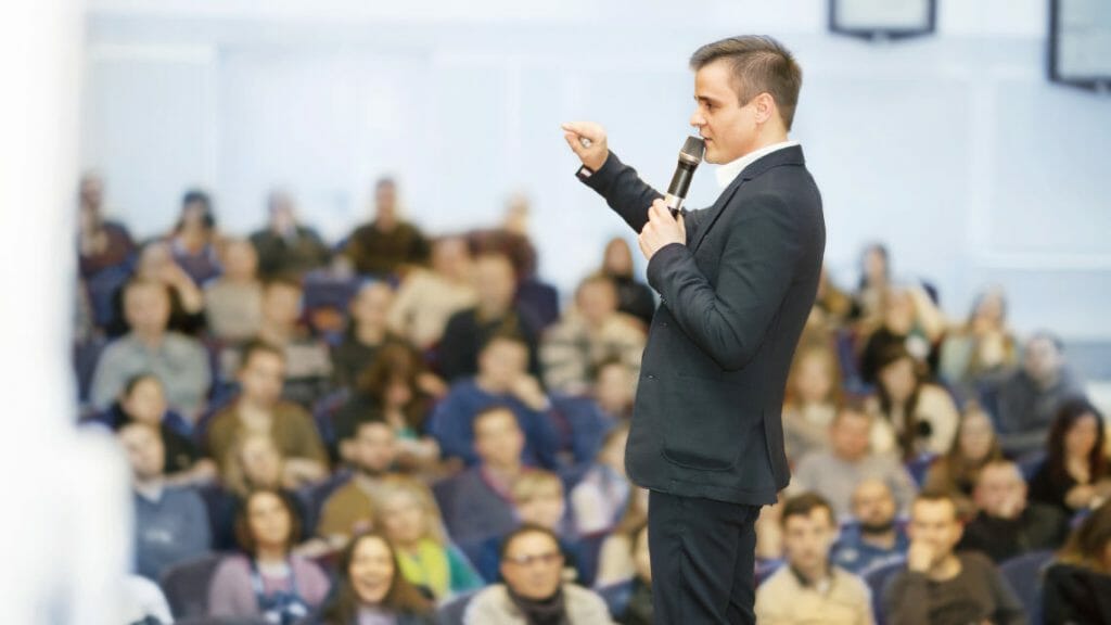 16 Ideen zum Präsentationseinstieg – So können Sie effektvoll Ihre Präsentation einleiten! 3 16 Ideen für den perfekten Präsentationseinstieg
