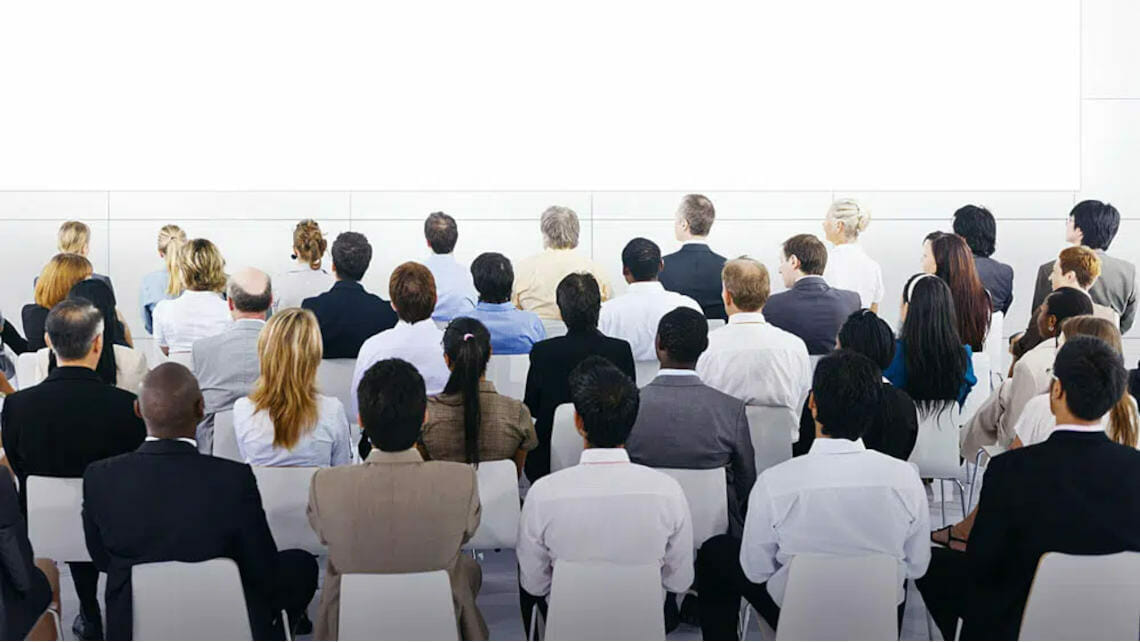 Steuern Sie die Aufmerksamkeit Ihres Publikums: 9 nützliche Tipps für Aufmerskamkeit von Beginn an! 5 Aufmerksamkeit vom Publikum gekonnt steuern