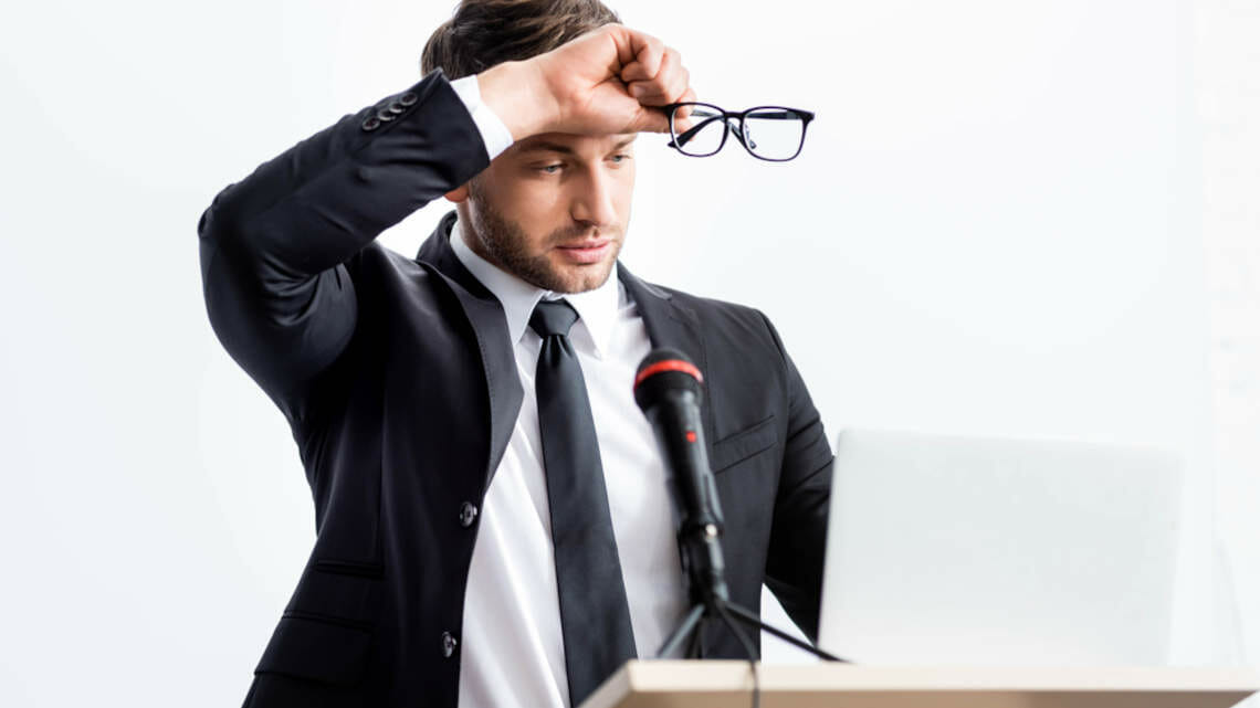 Lampenfieber vor Präsentationen: 7 hilfreiche Tipps und Tricks zur Überwindung! 2 Lampenfieber überwinden so geht es